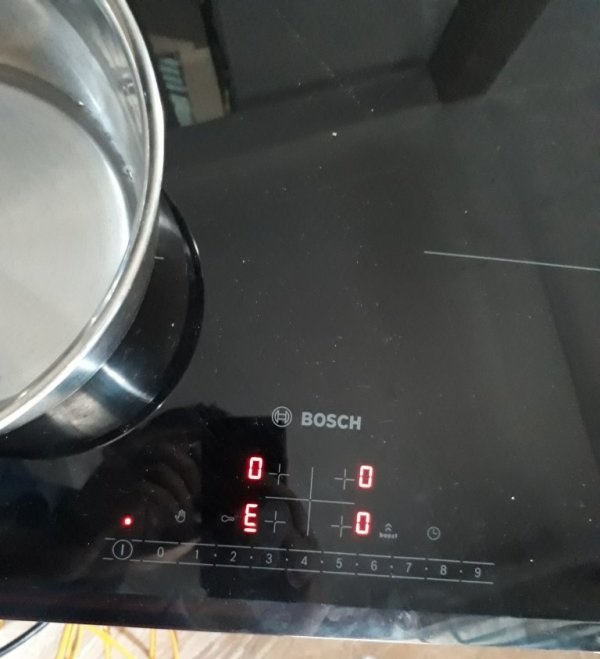 Mã lỗi bếp từ Bosch