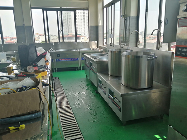 Lắp đặt thêm hệ thống bếp từ công nghiệp cho Thực Phẩm Sao Việt